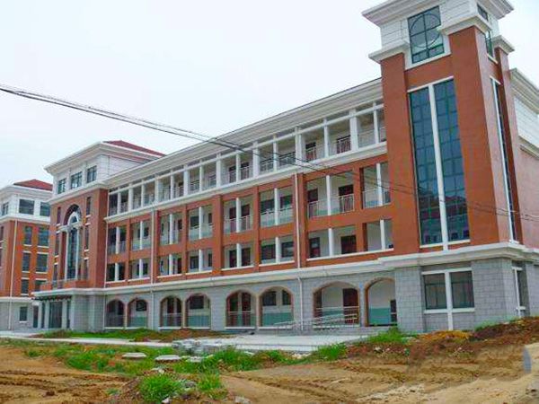 济北中学教学楼